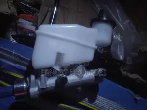 Toyota Yaris Vitz Brake Pot