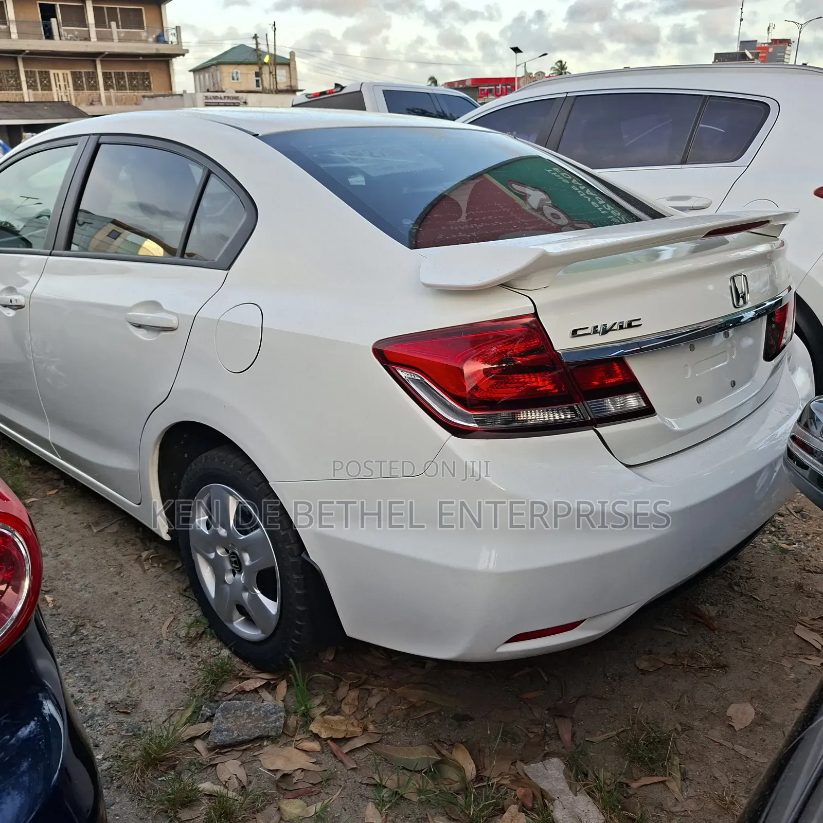 Honda Civic EX 4dr Sedan (1.8L 4cyl CVT) 2015 White