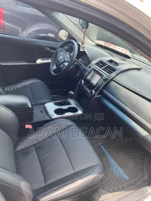 Toyota Camry 2014 Silver