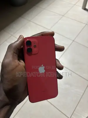 Apple iPhone 12 128 GB Red