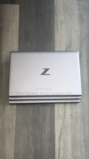 Laptop HP ZBook Firefly G8 16GB Intel Core i7 SSD 512GB