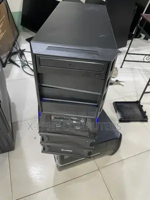 Desktop Computer 12GB AMD HDD 500GB