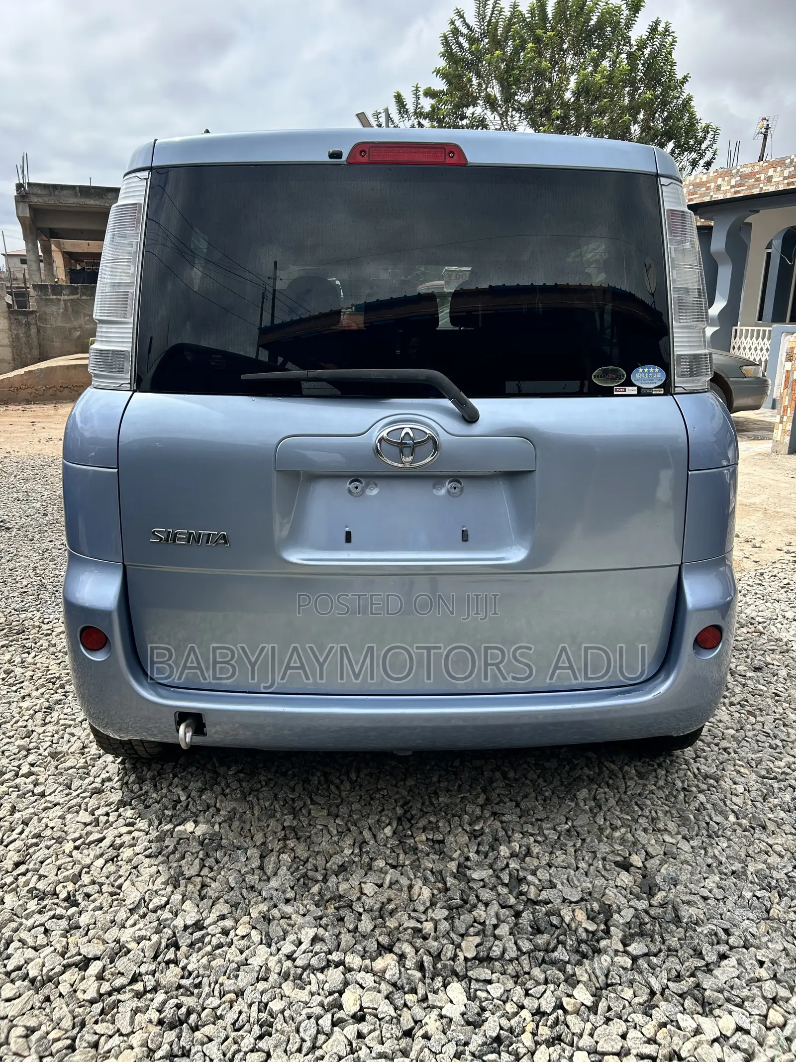 Toyota Sienta 1.5 FWD 2014 Blue