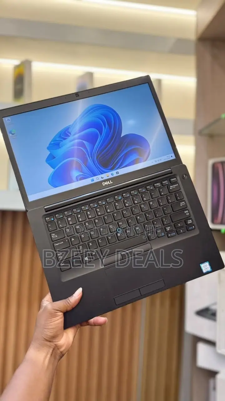 Laptop Dell Latitude 7490 8GB Intel Core i5 SSD 256GB