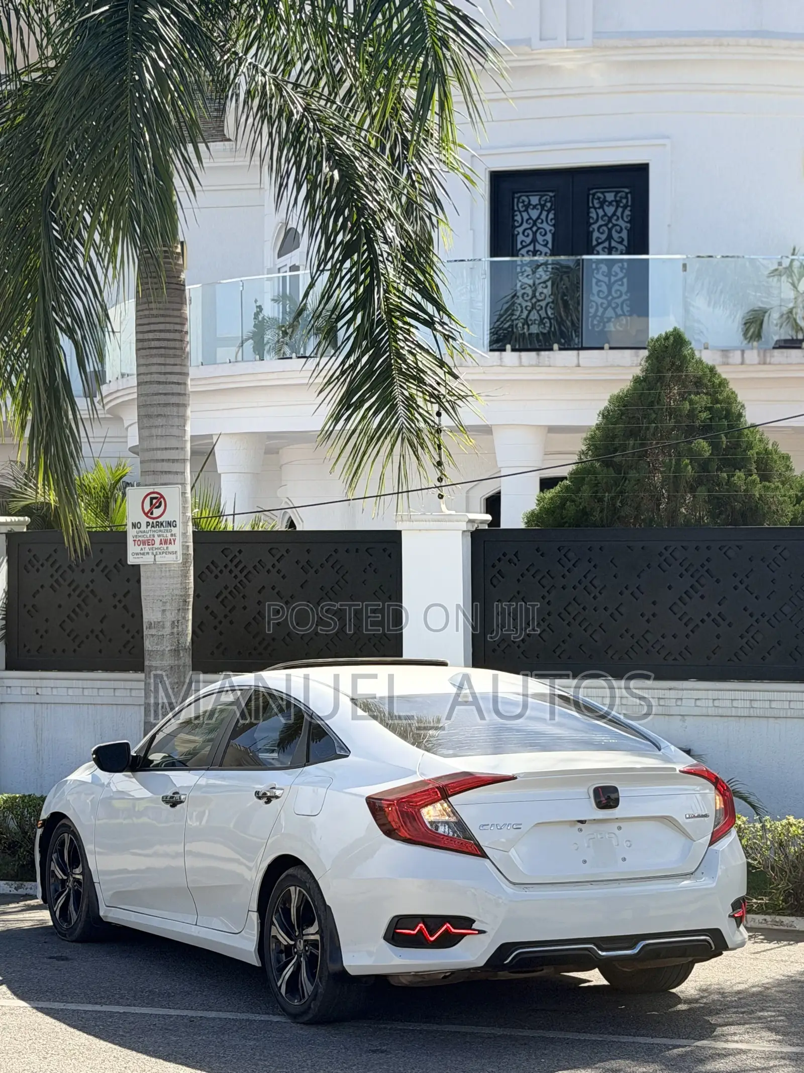 Honda Civic Touring Sedan 2018 White