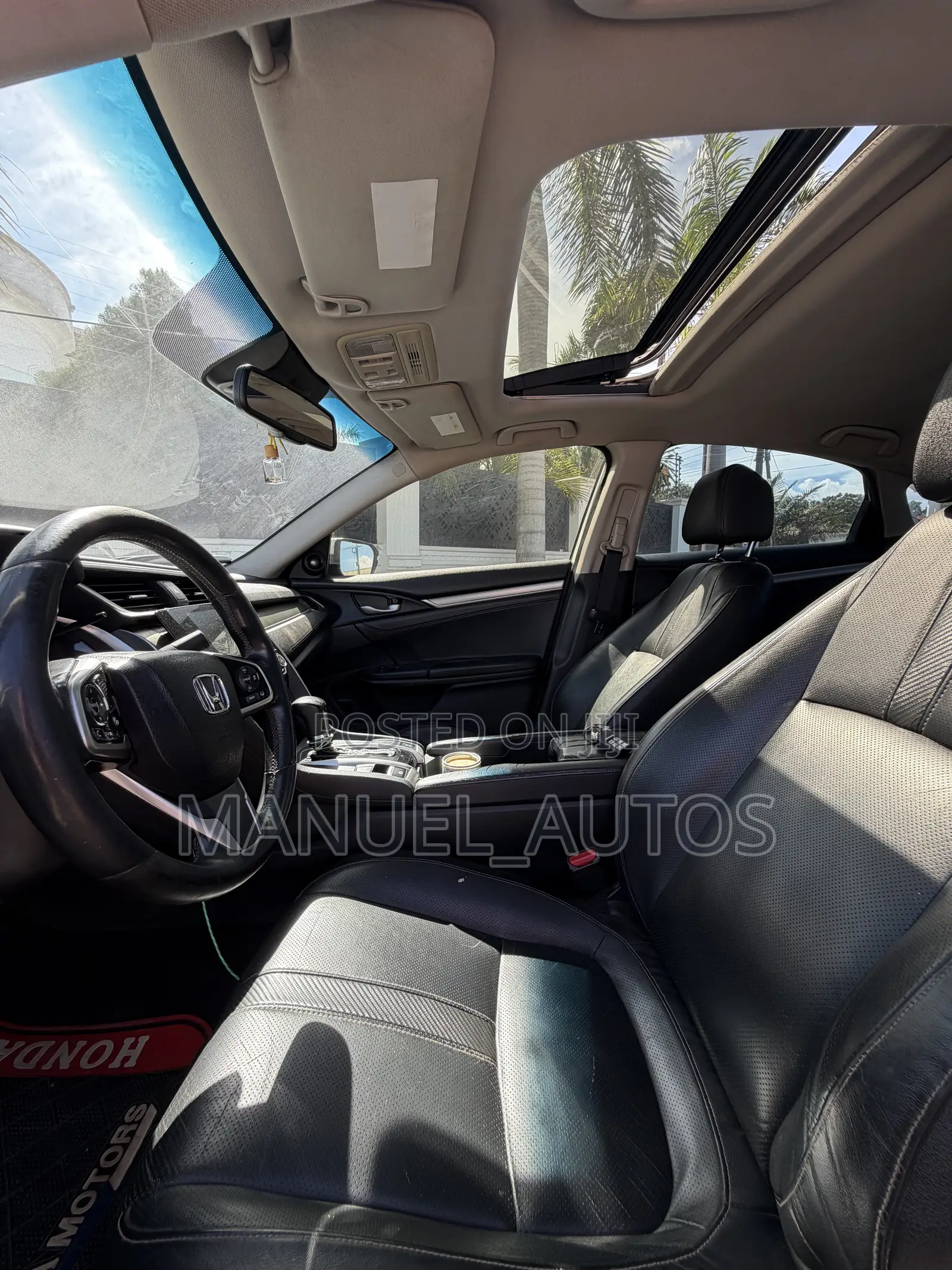 Honda Civic Touring Sedan 2018 White
