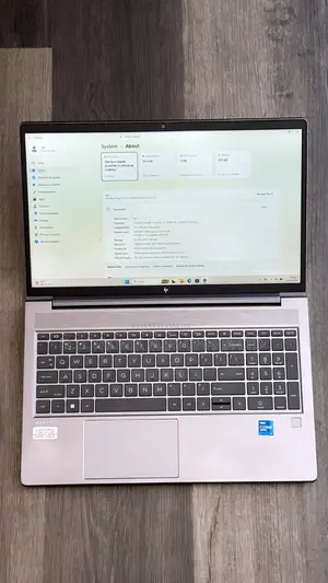 Laptop HP ZBook Power G9 i7 32GB Intel Core i7 SSD 512GB