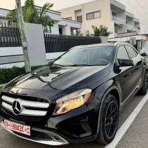 Mercedes-Benz GLA 250 2016 White