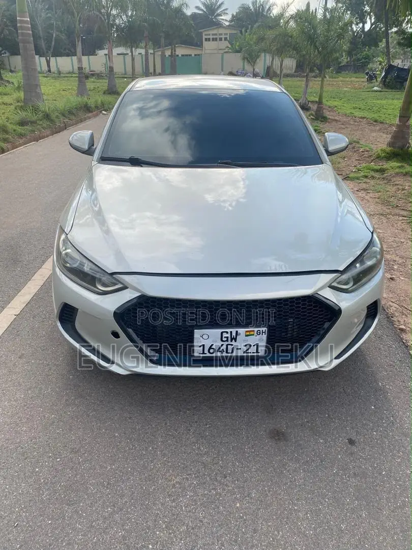 Hyundai Elantra 2017 Gray