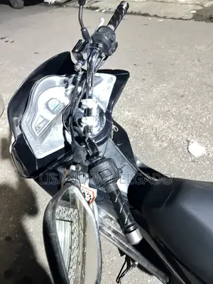Yamaha 2025 Black