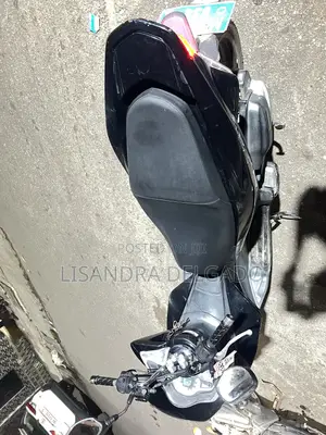 Yamaha 2025 Black