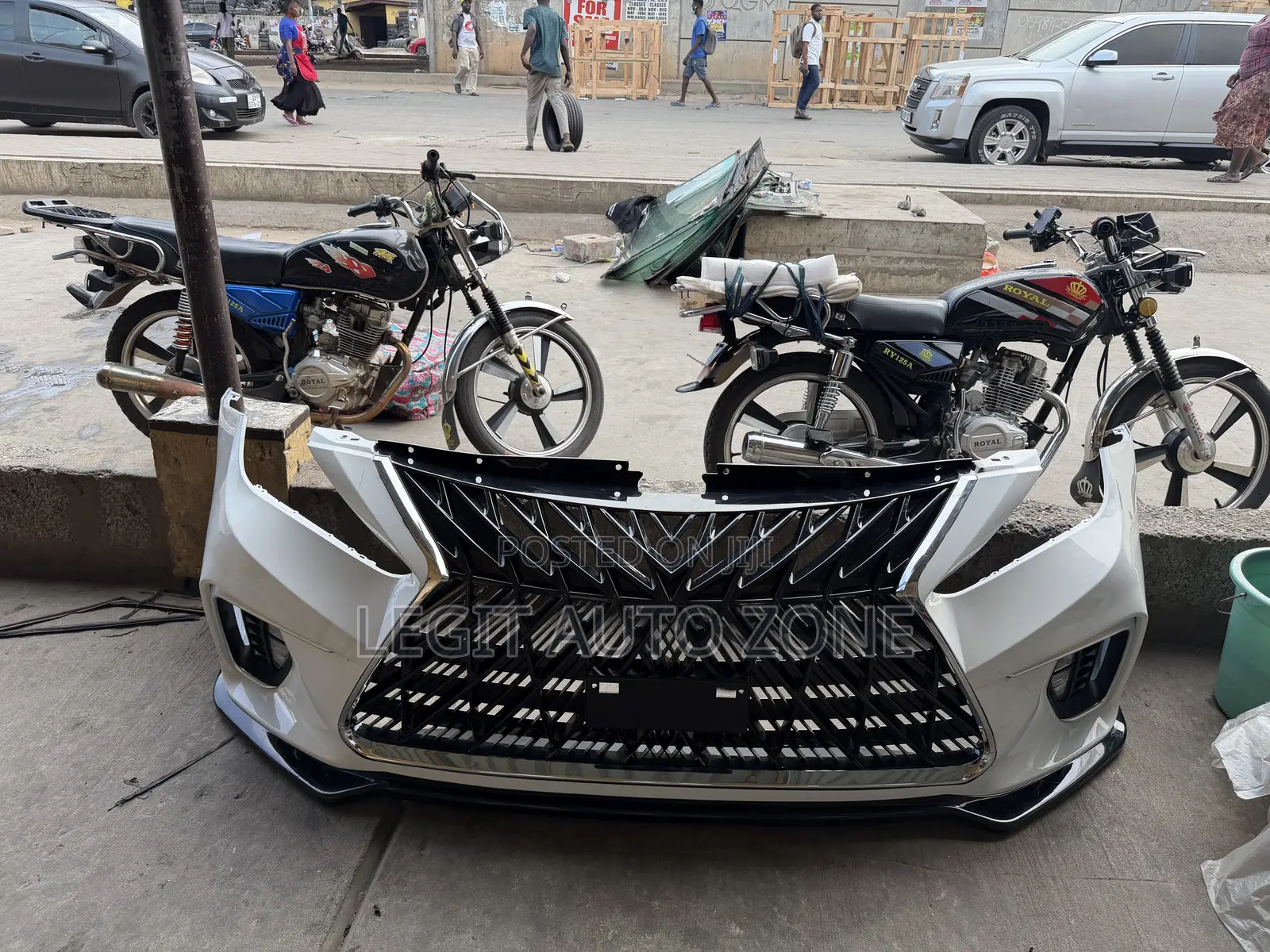 Hyundai Sonata 2011,2012,2013,2014, Spec Bumper Lexus Type Available