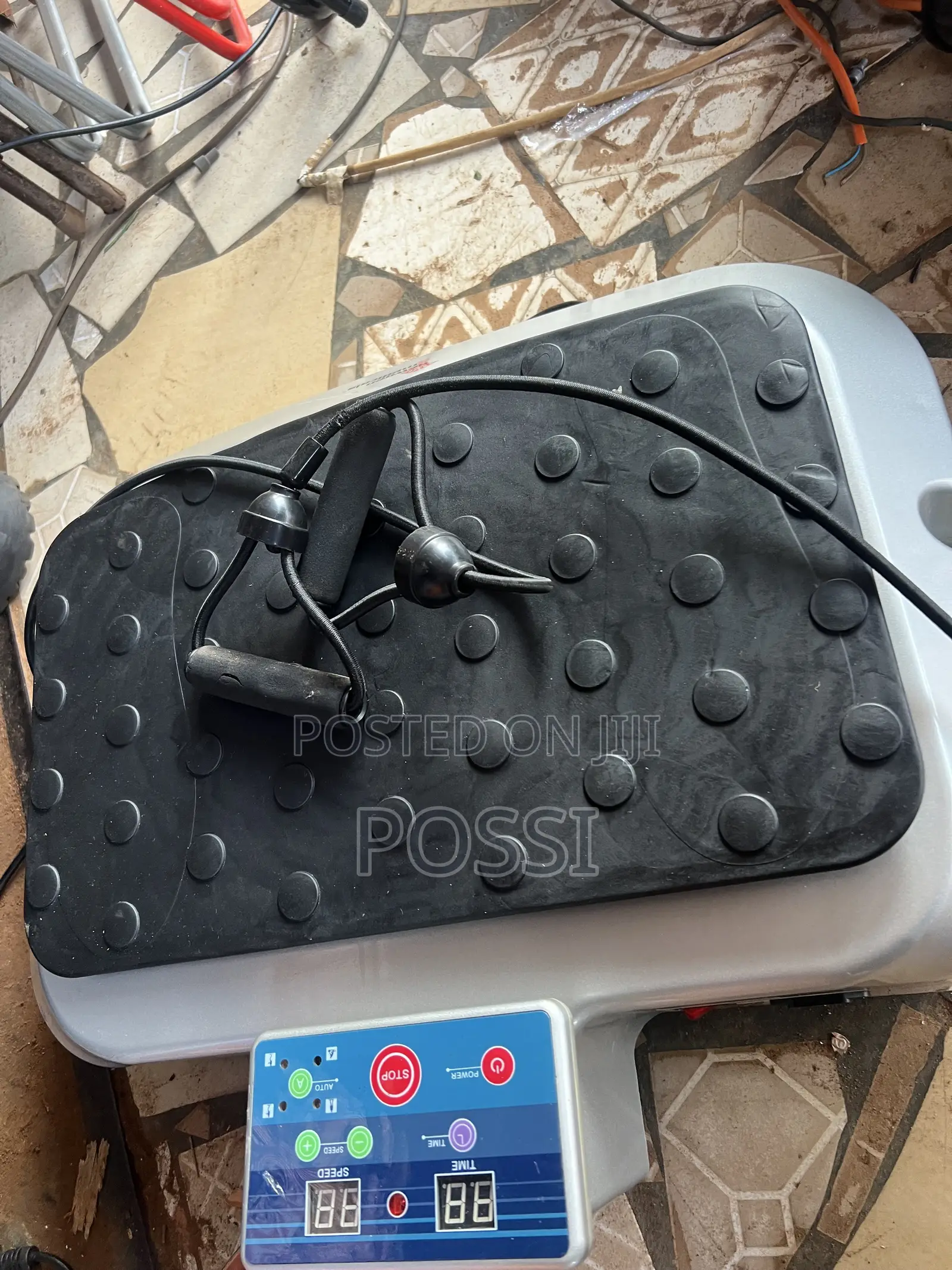 Plate Massager From Germany Working Perfectly