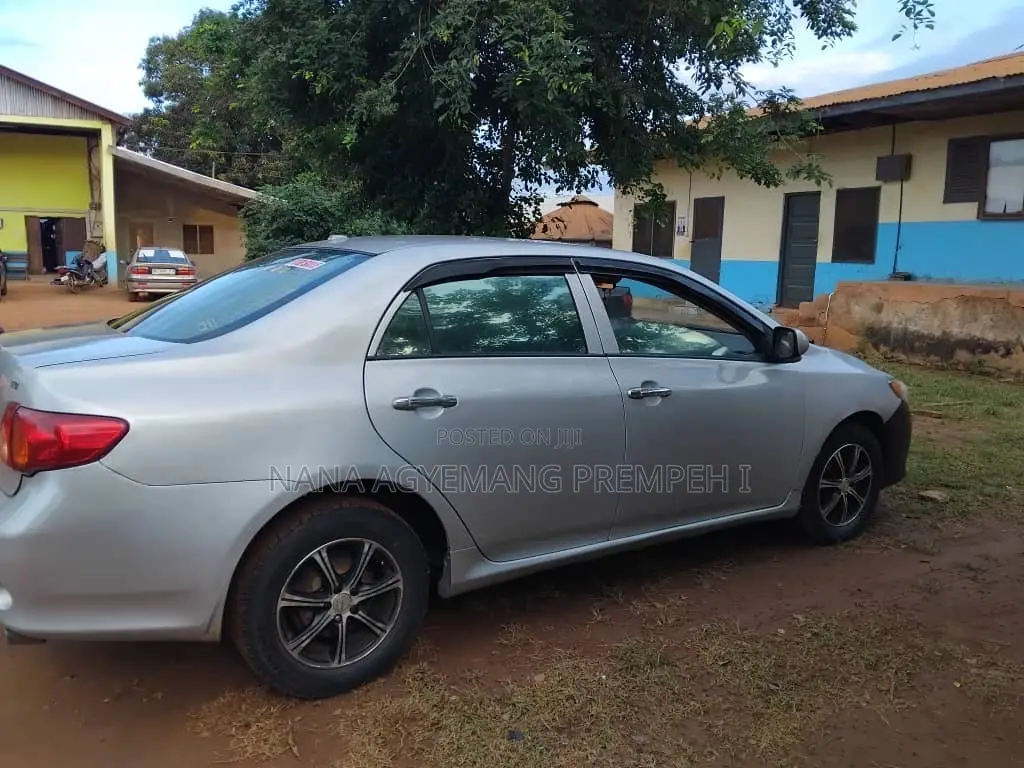 Toyota Corolla S 4dr Sedan (1.8L 4cyl 4A) 2011 Silver