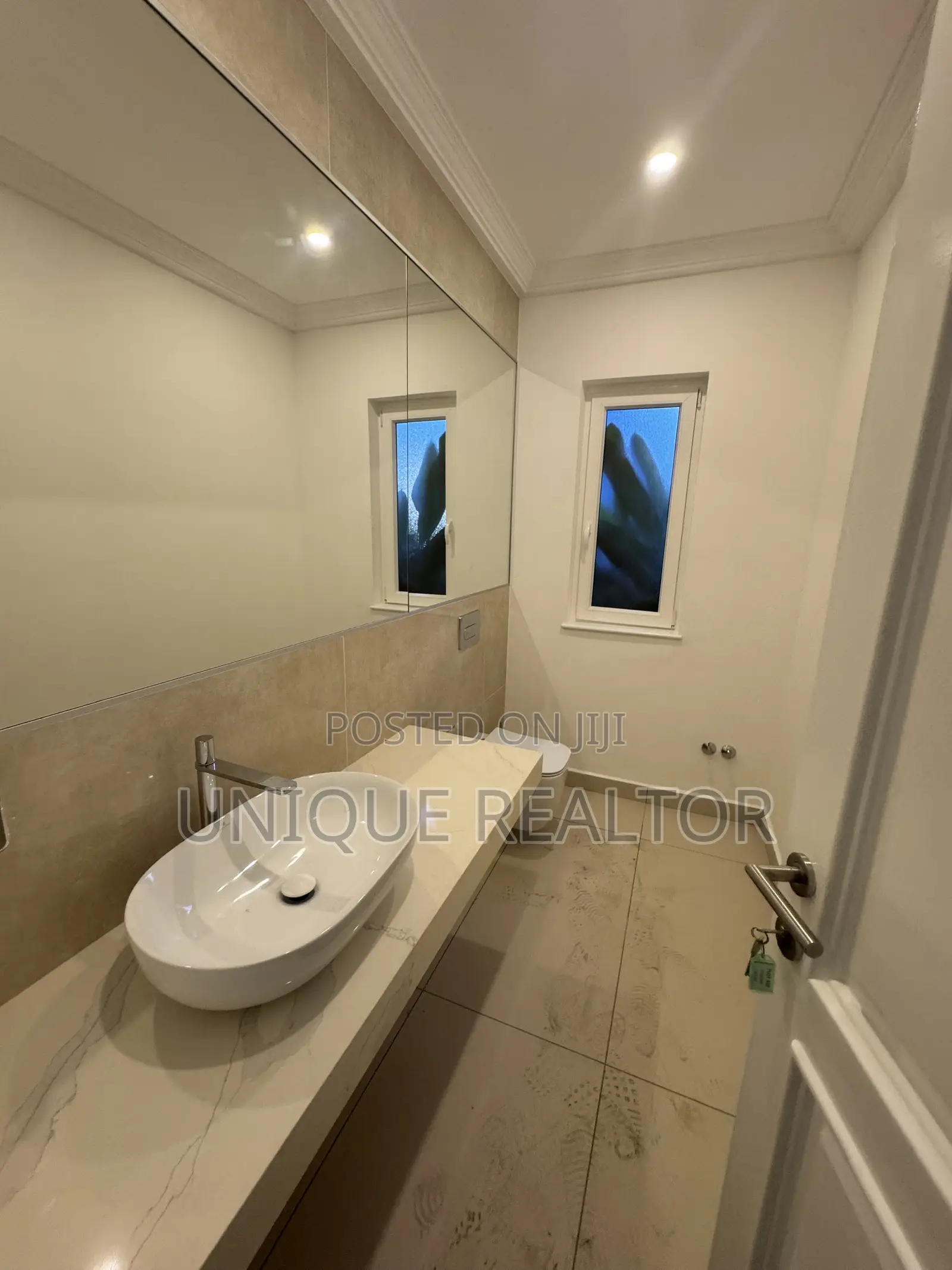 5bdrm House in Trassaco Phase 1, Ashaley Botwe for rent