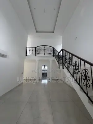 5bdrm House in Trassaco Phase 1, Ashaley Botwe for rent