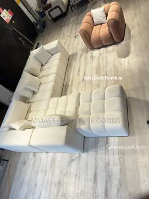 Stylish Modular Sectional Sofa