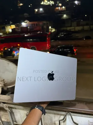 Laptop Apple MacBook Pro 2021 M1 4GB Apple M1 Pro SSD 350GB
