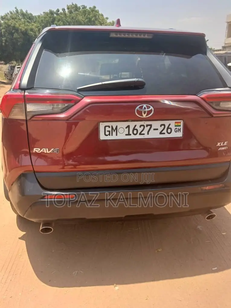 Toyota RAV4 2019 Red