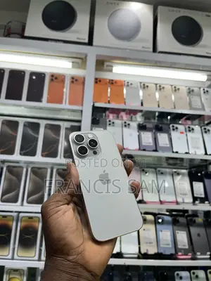 Apple iPhone 16 Pro 128 GB Silver