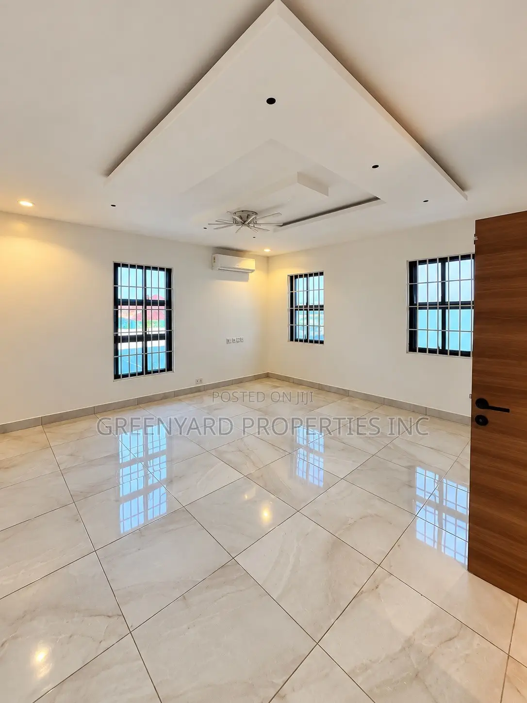 5bdrm House in Extension, East Legon for sale