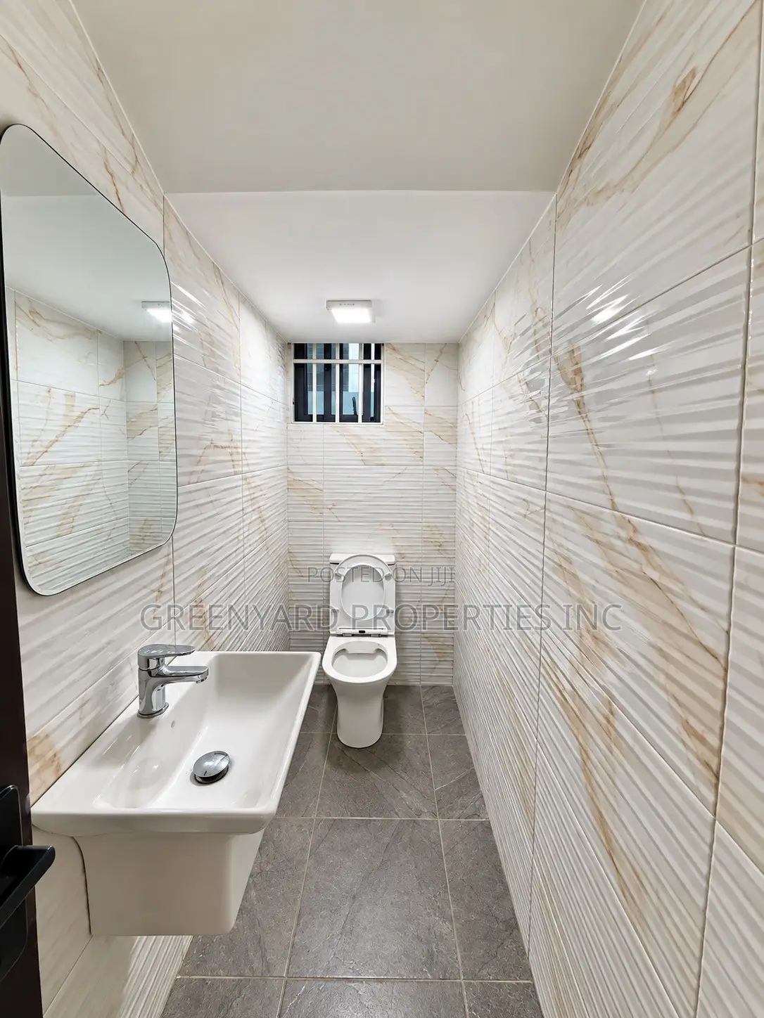 5bdrm House in Extension, East Legon for sale