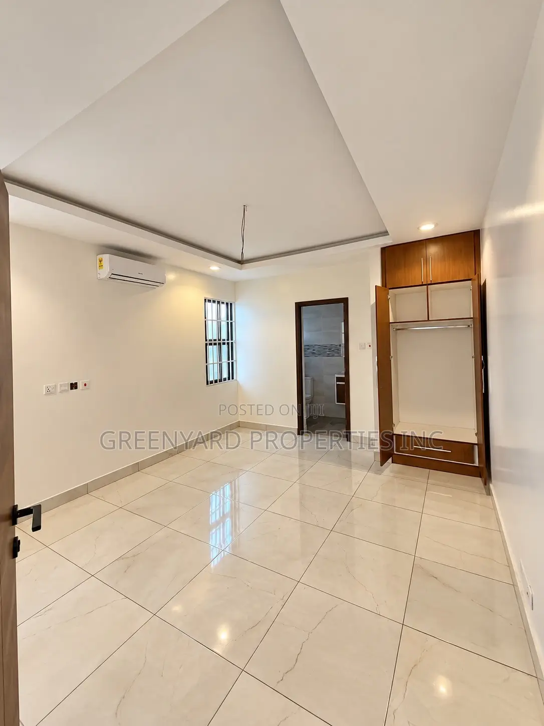 5bdrm House in Extension, East Legon for sale
