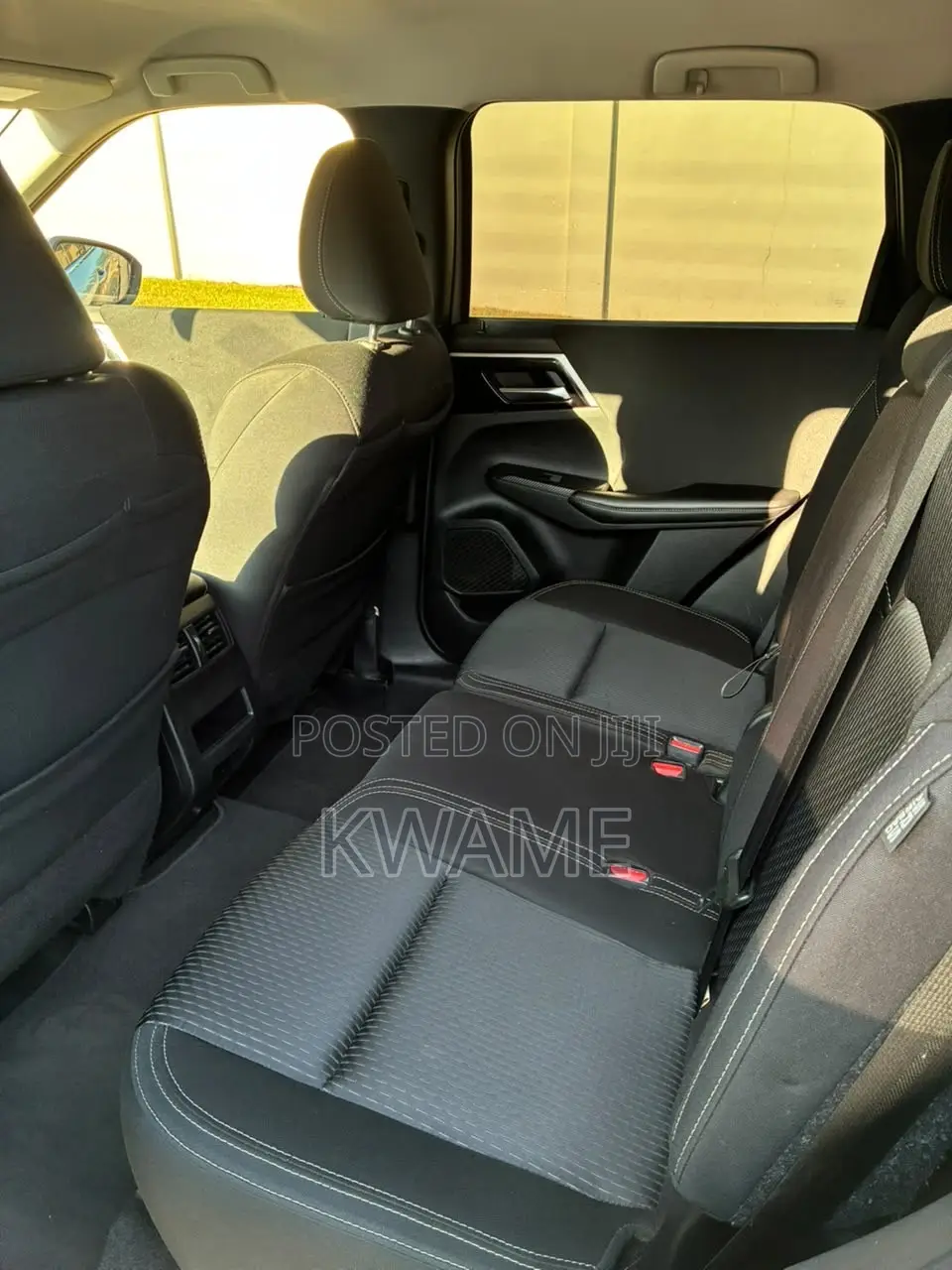 Mitsubishi Outlander SE 2022 Silver