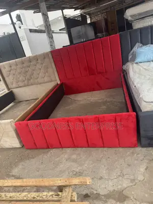 Double Bed With Mattress