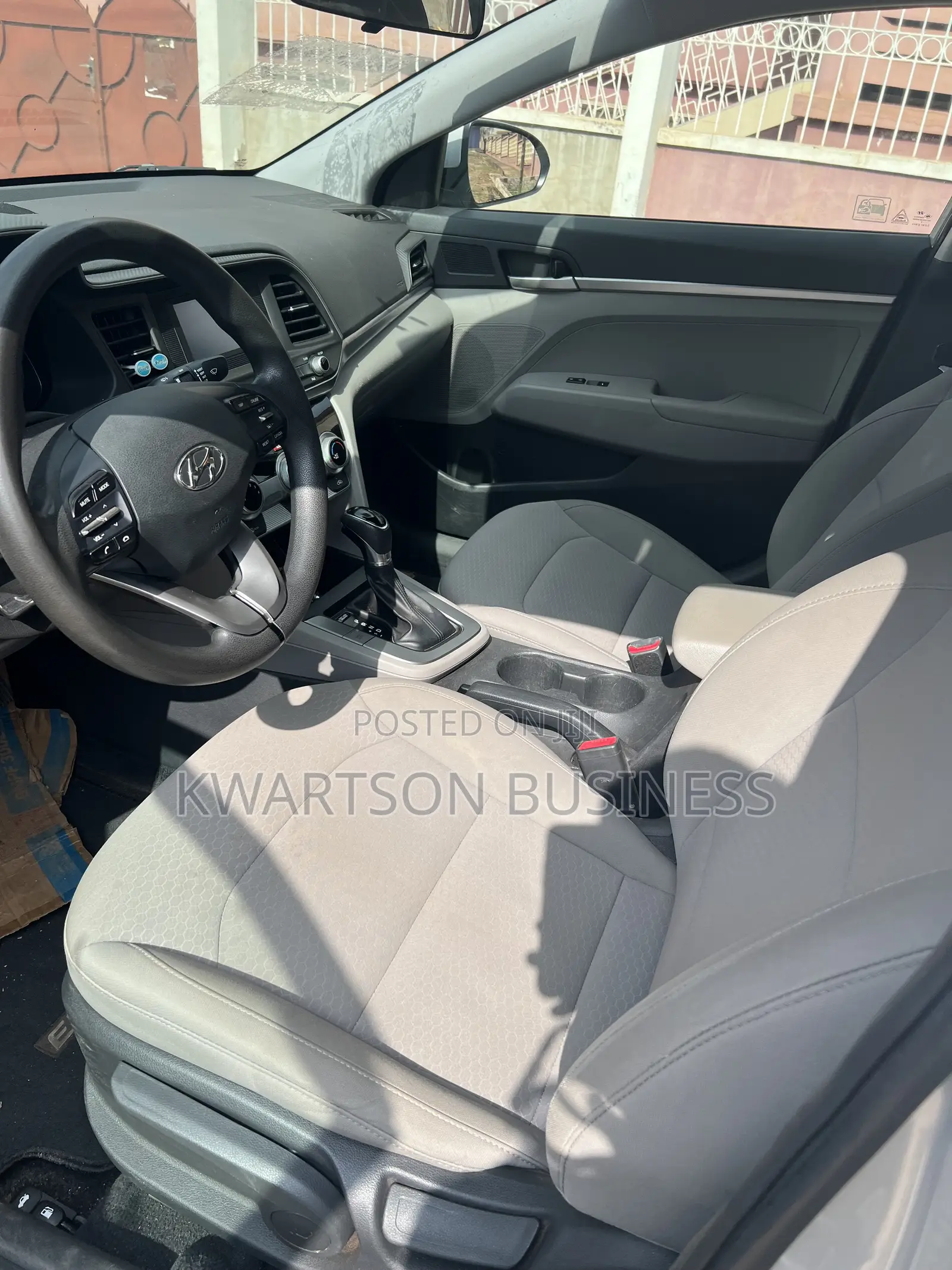 Hyundai Elantra SE 2019 Silver