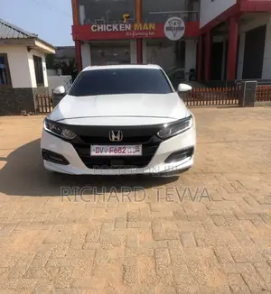 Honda Accord Sport (1.5L 4cyl Turbo CVT) 2019 White