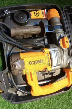 1050 Watt Rotary Hammer Drill With 5pcs Bits Included - Rh1050