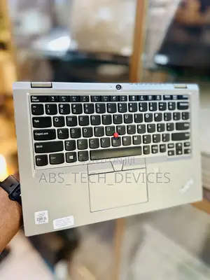 Laptop Lenovo ThinkPad L13 Yoga 16GB Intel Core i5 SSD 256GB