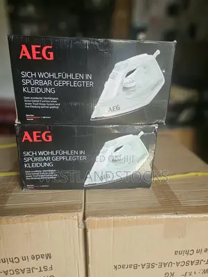 AEG EasyLine Steam Iron