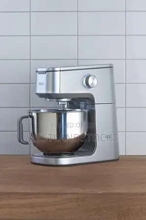 AEG 7 Series UltraMix Stand Mixer