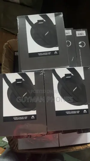BOSE 700 Noise Cancelling Headphones
