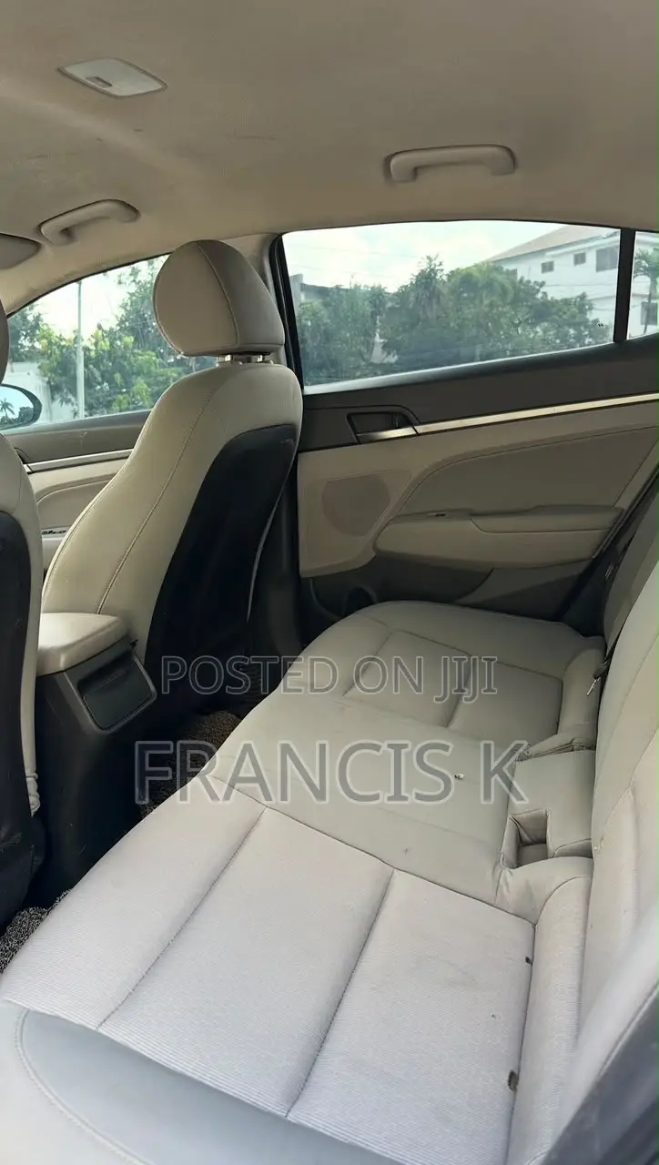 Hyundai Elantra SE 2018 Black
