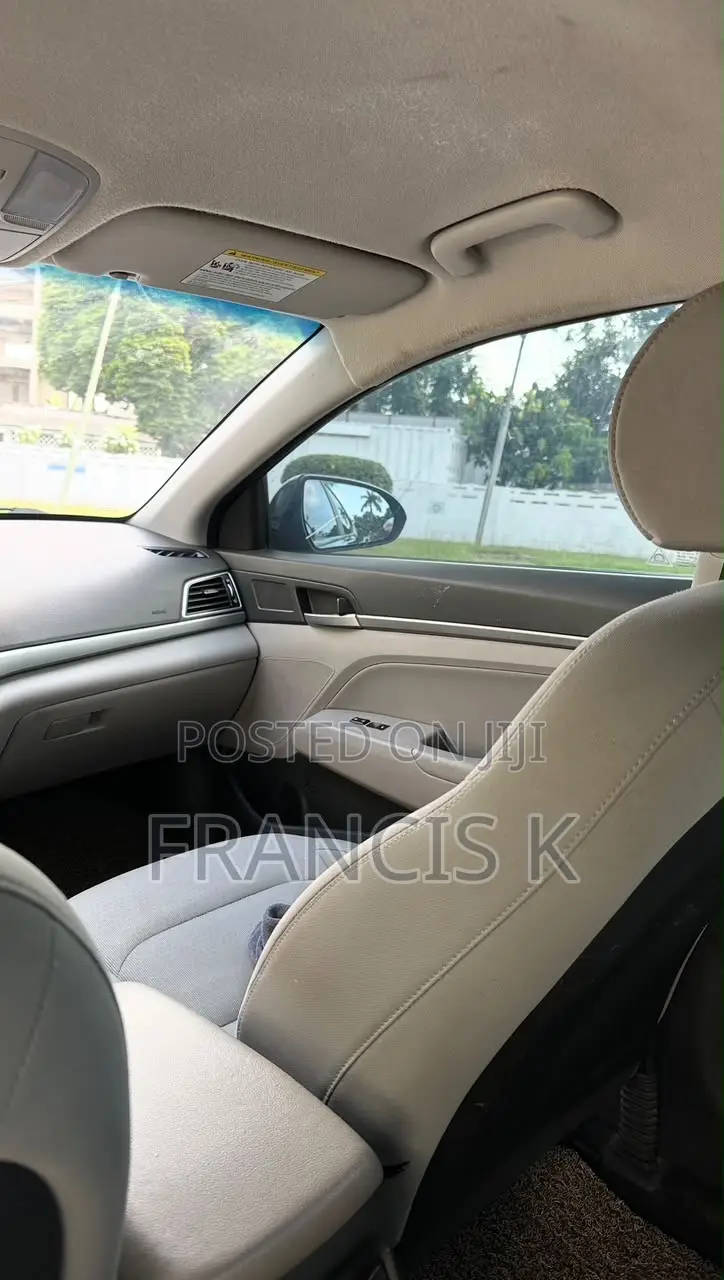 Hyundai Elantra SE 2018 Black