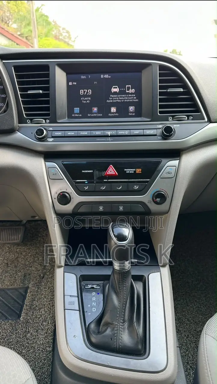 Hyundai Elantra SE 2018 Black