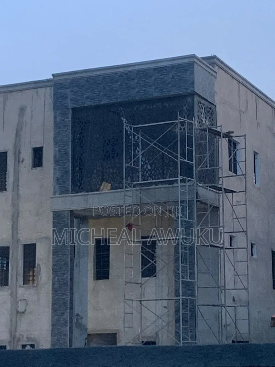 Master Tiler and Stone Cladding Art