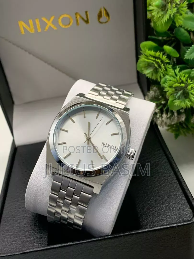 Nixon in Box