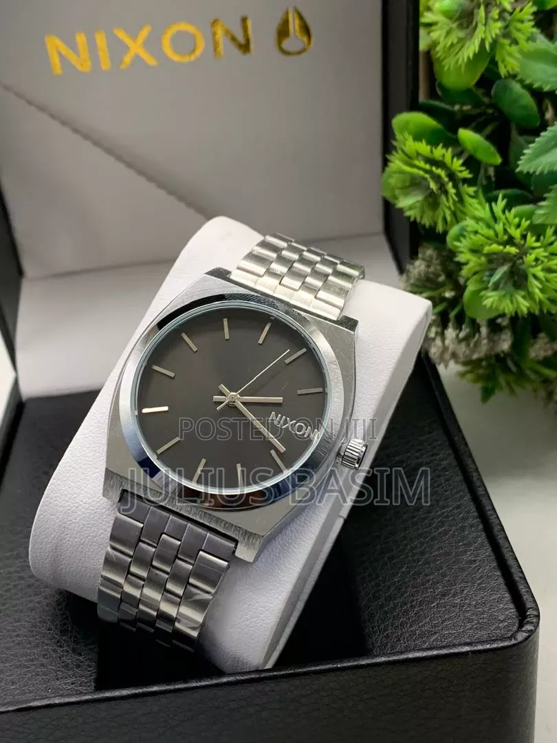 Nixon in Box