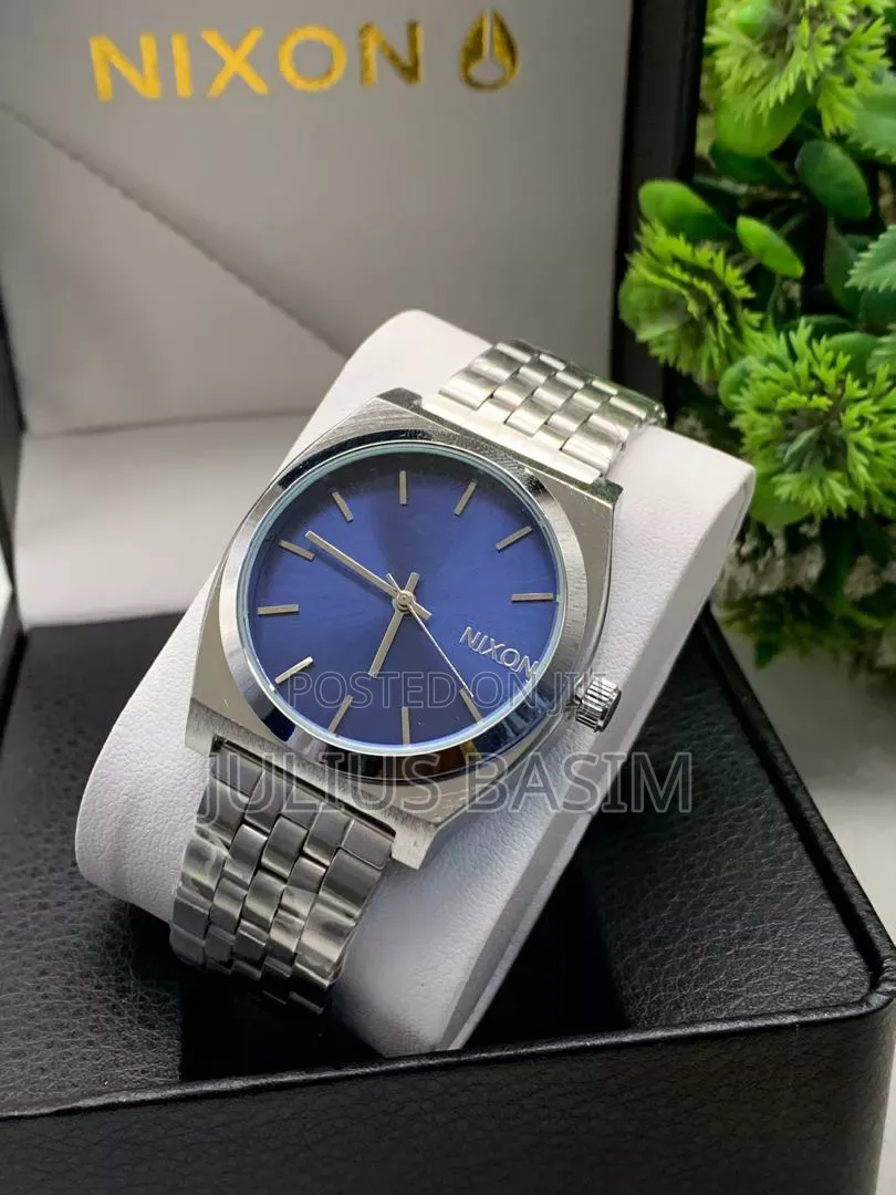 Nixon in Box