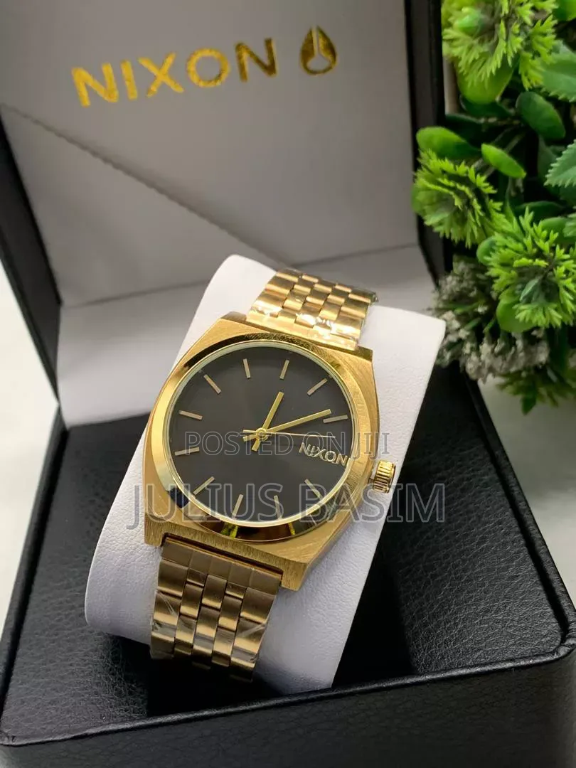 Nixon in Box