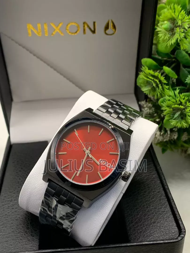 Nixon in Box