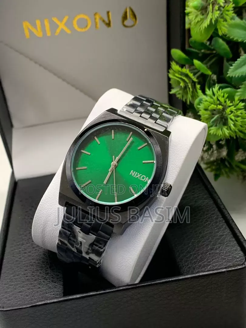 Nixon in Box