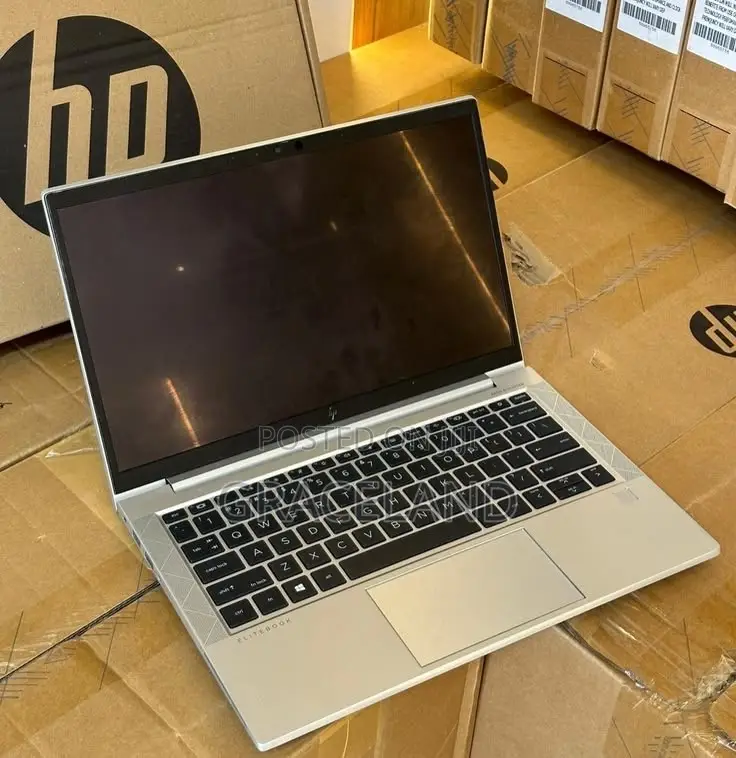 Laptop HP EliteBook 830 G7 8GB Intel Core i5 SSD 256GB