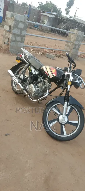 New Royal Motorcycle 2026 Black