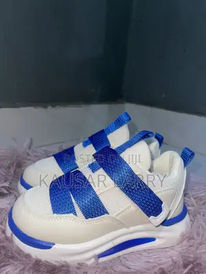 Comfortable and Easy to Wear Sneaker
