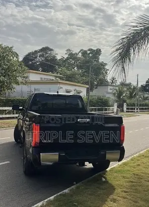 Toyota Tundra Limited CrewMax 6.5' Bed 2024 Black